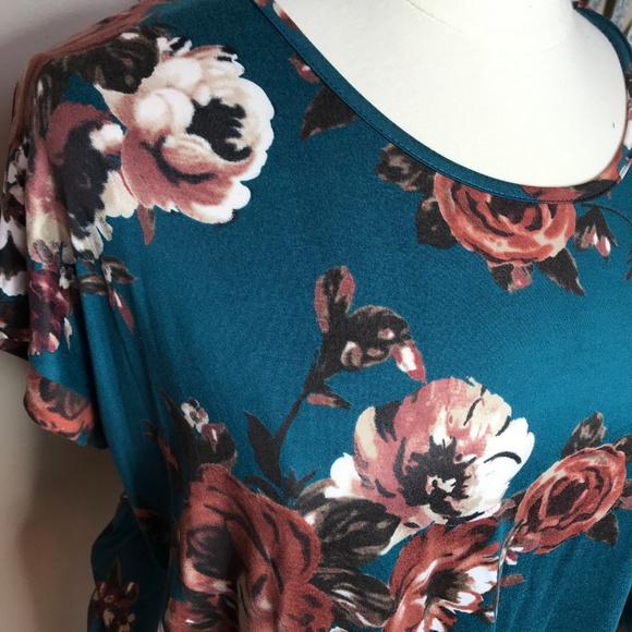 Reborn J Shirt Plus Size - Picture 4 of 5